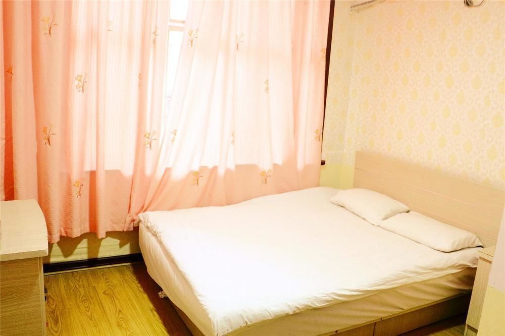 Qingdao Peninsula Four Seasons Business Hotel Zewnętrze zdjęcie